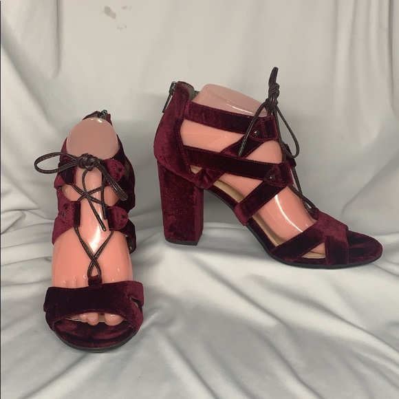 CIRCUS by SAM EDELMAN  Emilia Malbec Velvet Heels - Picture 2 of 10